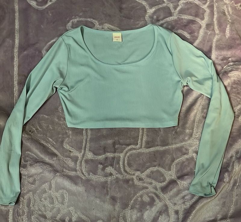 URBANIC sky blue long sleeves crop top