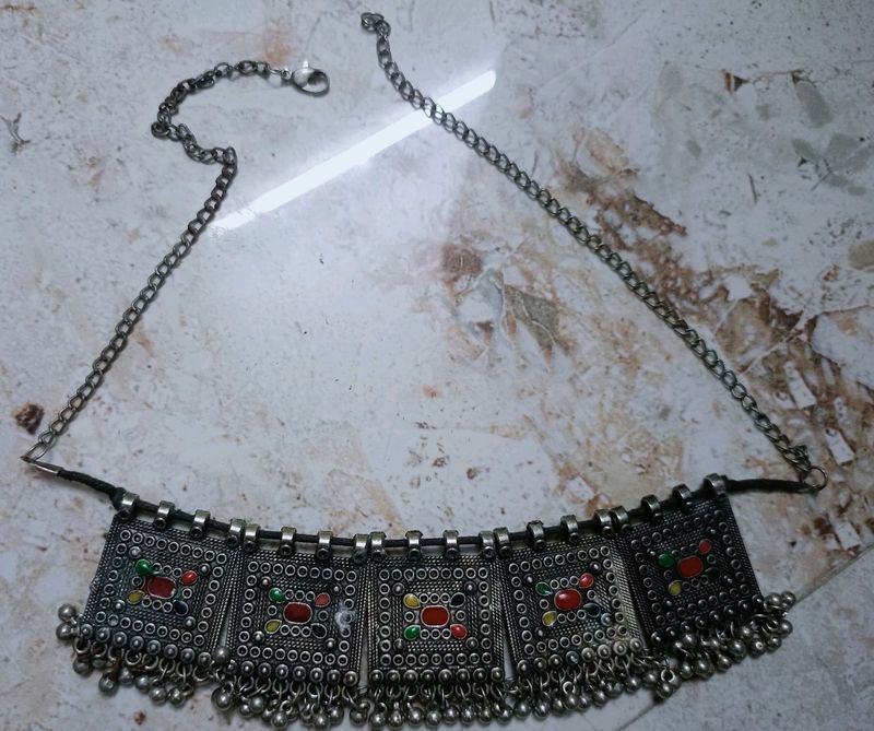 Neckpiece And Earrings