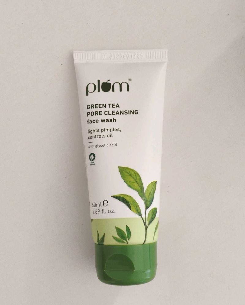 Plum Green Tea Face Wash