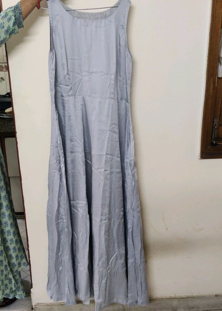 Elegant Grey Ball Gown