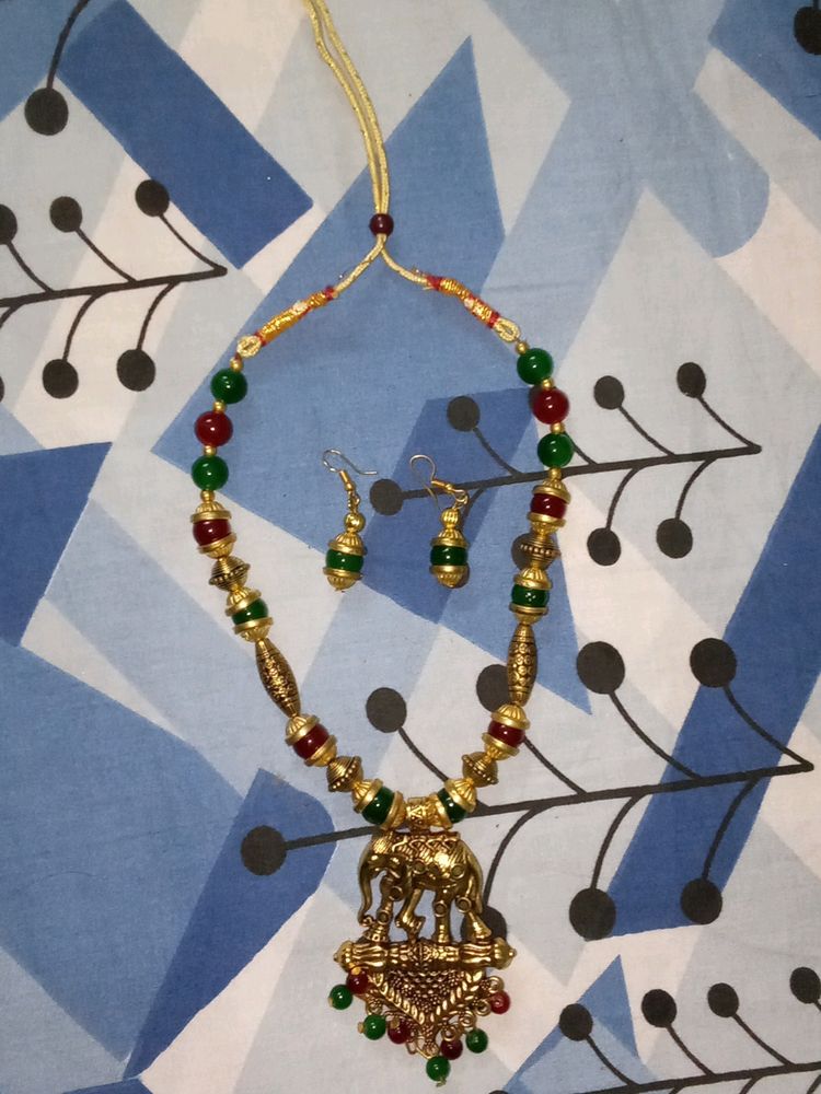 Jaipuri Necklace Along With Earrings