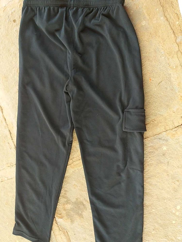 Men&#39;s Black Cargo Sweatpants