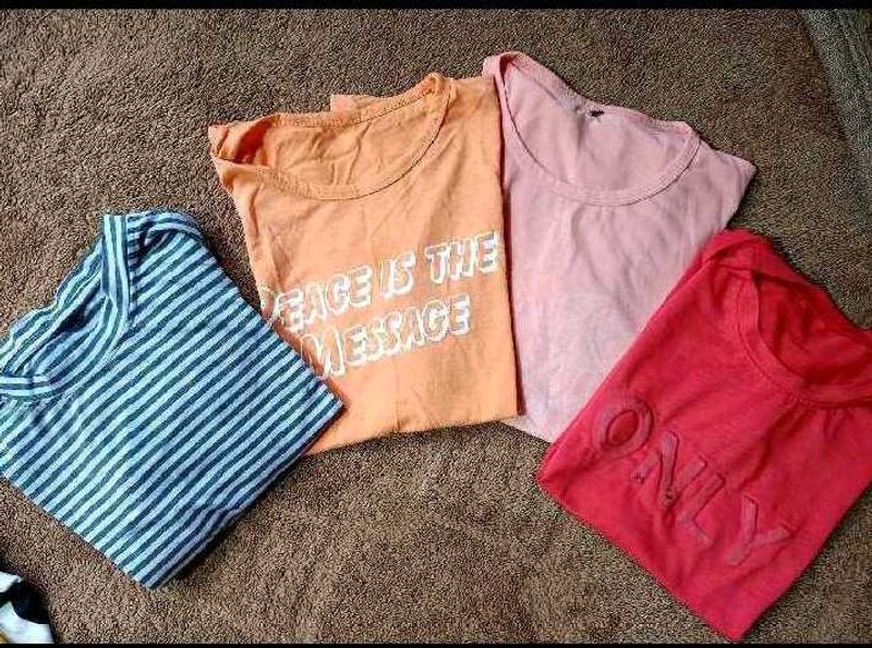Combo Of 4 Tee 👕👕