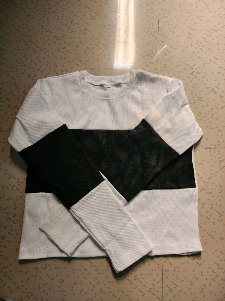 Women T Shirt White And Black