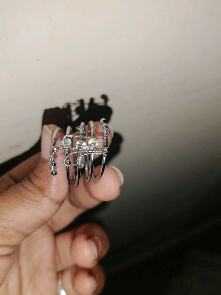 Sparkling Silver Ring