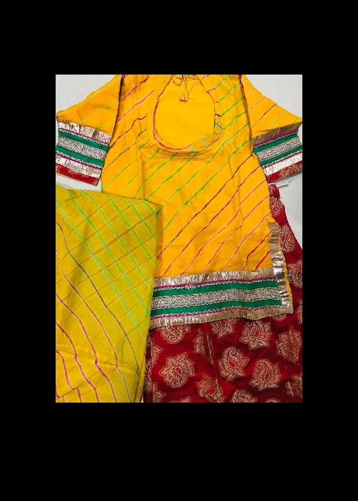 Rajputi Poshak