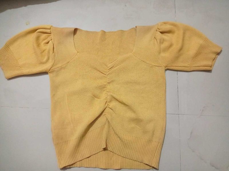 Yellow Puff Sleeve Knit Top