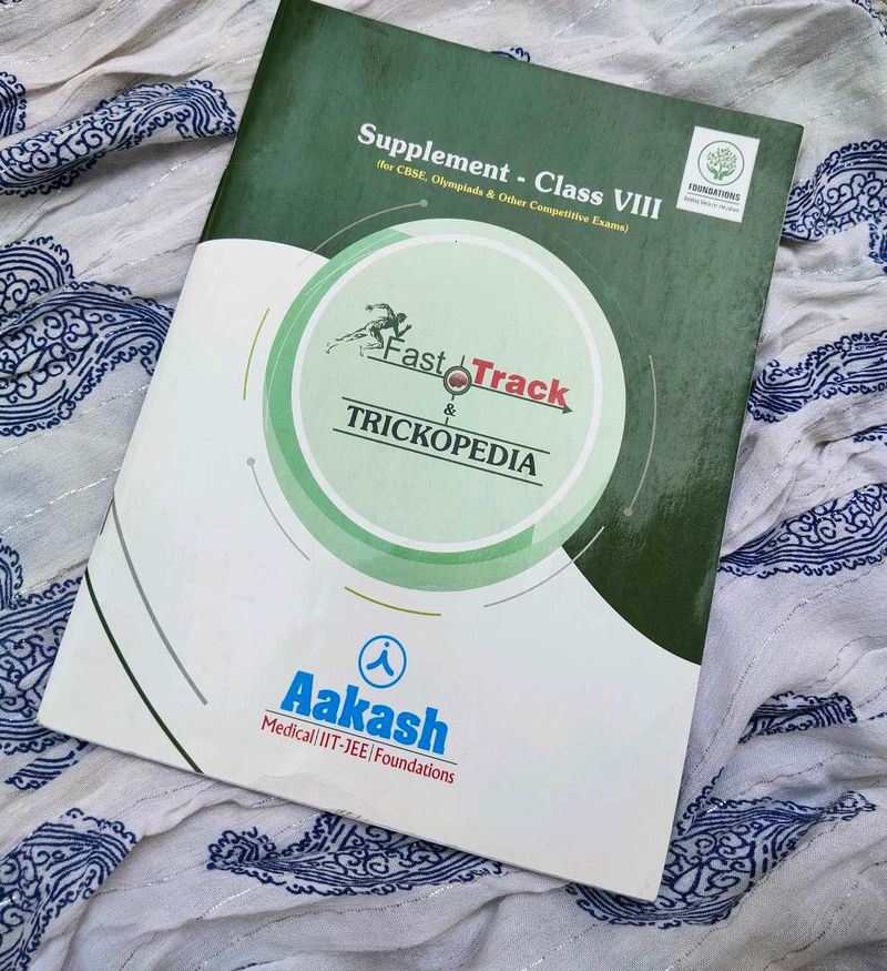 Aakash Trickopedia Class 8