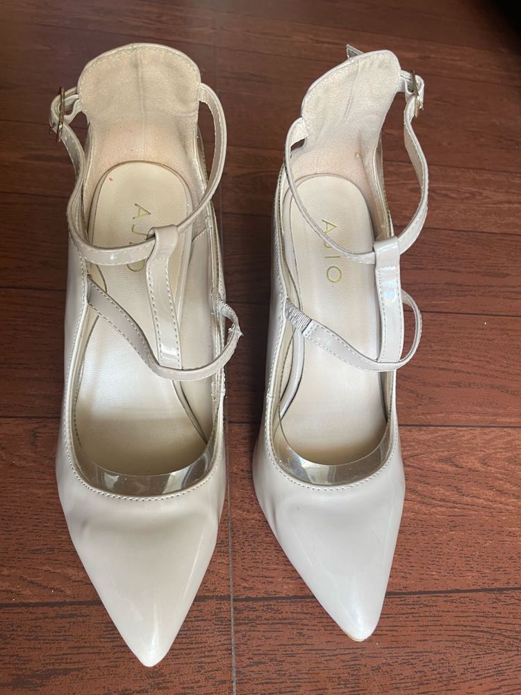 Party Wear Heels For Casual Day Outings