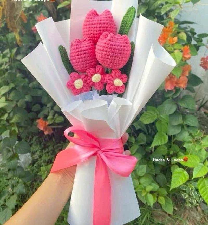 Tulip With Flowers Bouquet