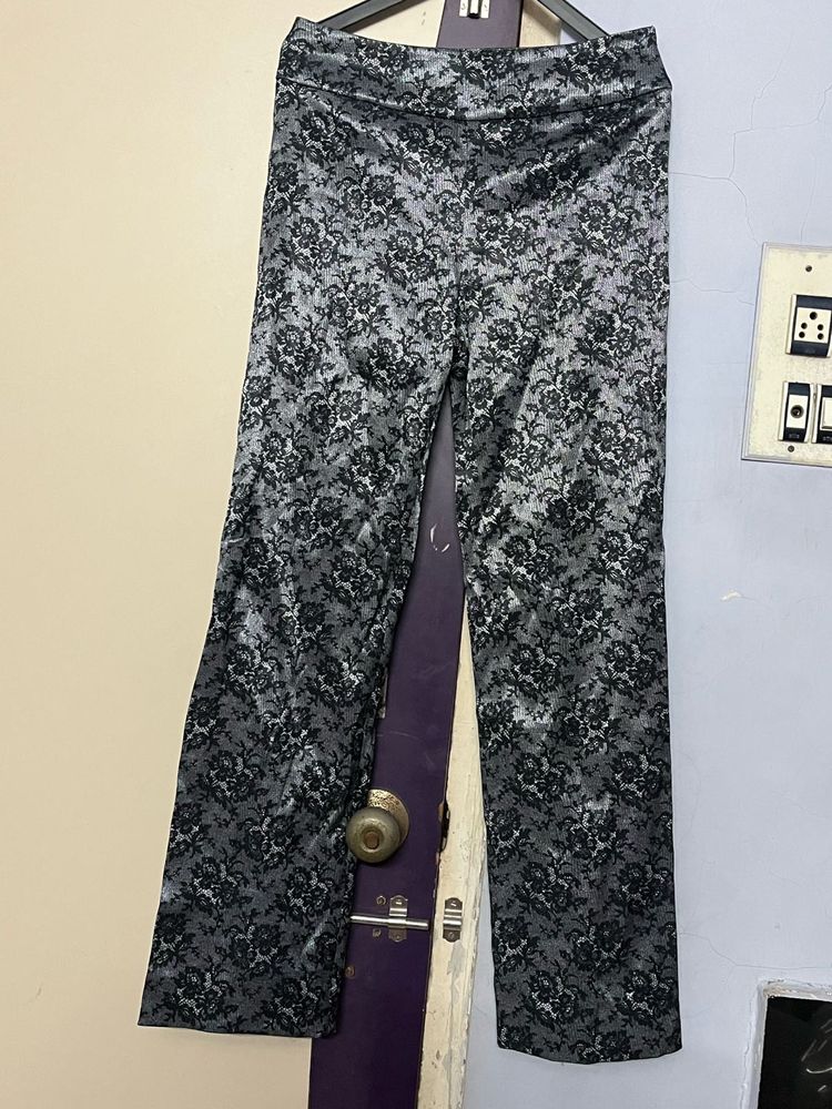 Pintrest Branded Designer flared high waist pant