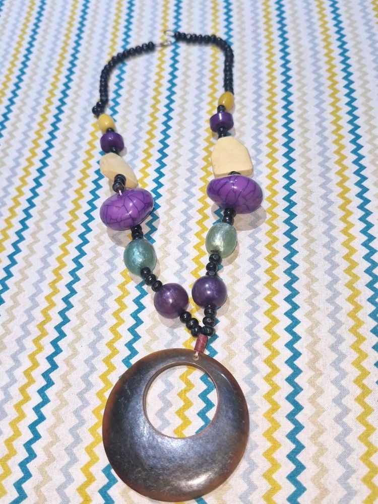 Funky Natural Stone Look Necklace