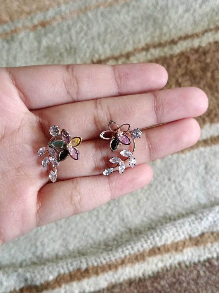 Flower Shaped Jewel Ear Rings