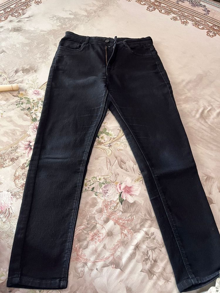 Black Jeans