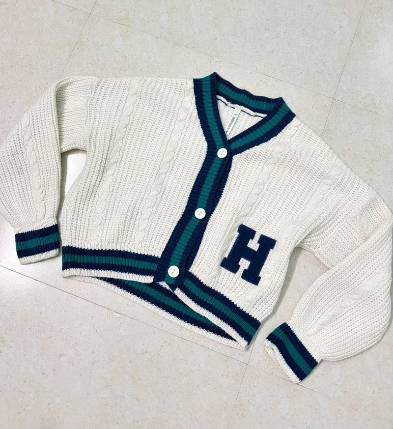 cute cardigan perfect for winter 🥰🥰