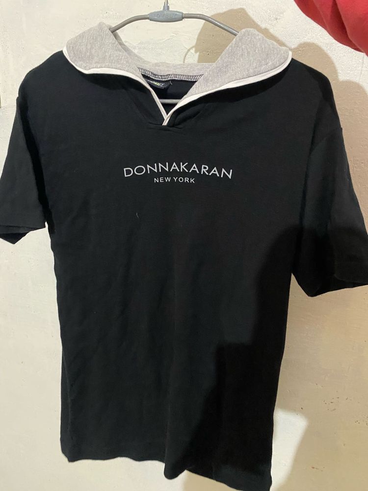 DNKY Black Tshirt With Stylish Collar