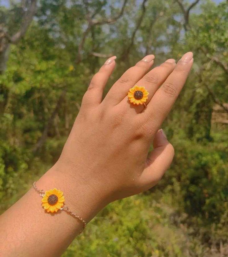 Resin Bracelet  And Rings