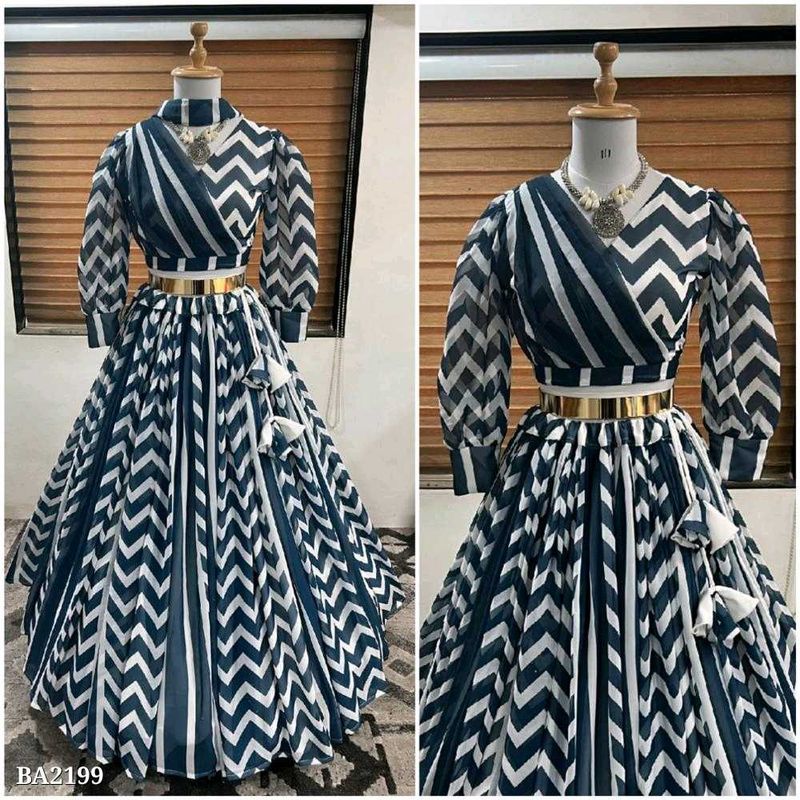 Stylish Simple Lehenga Choli