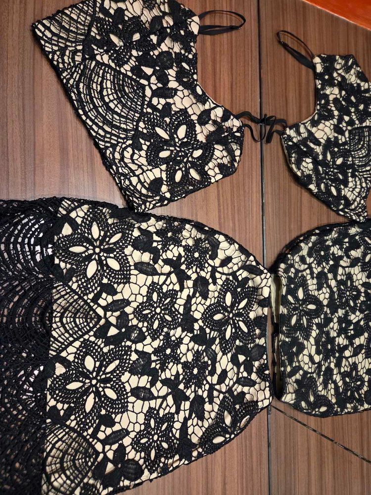 Black Co-ord set lace cutout 28&#34; Petite