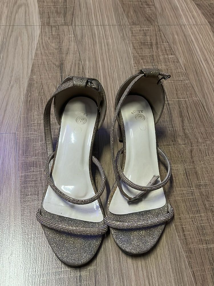 Golden Heels Shoe