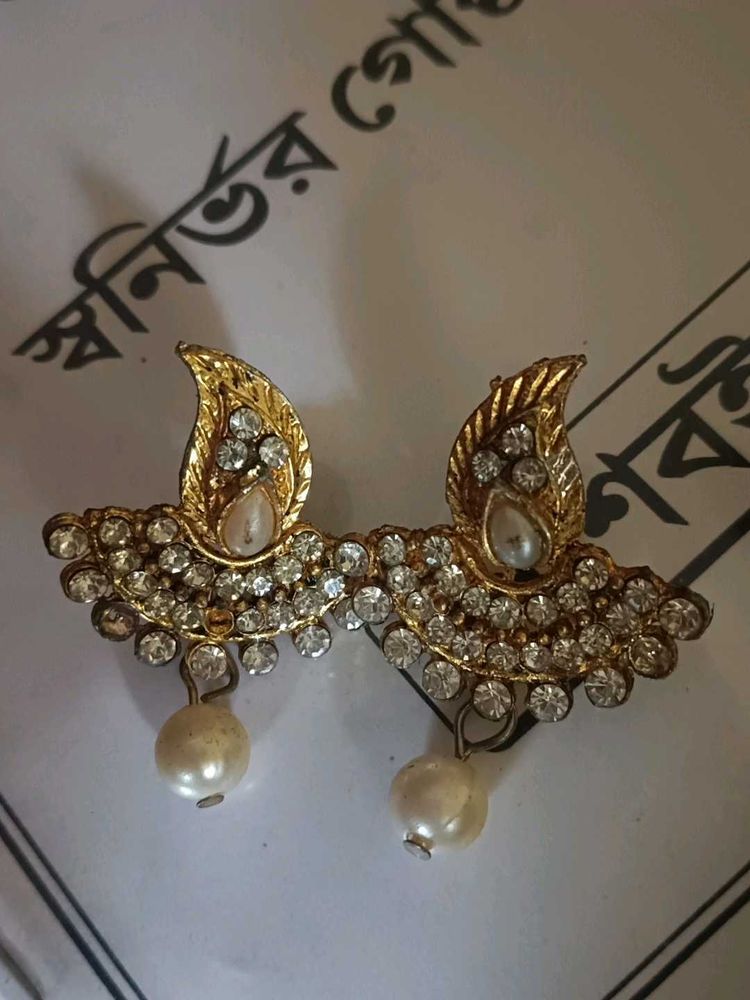 Vintage Pearl &amp; Rhinestone Earrings