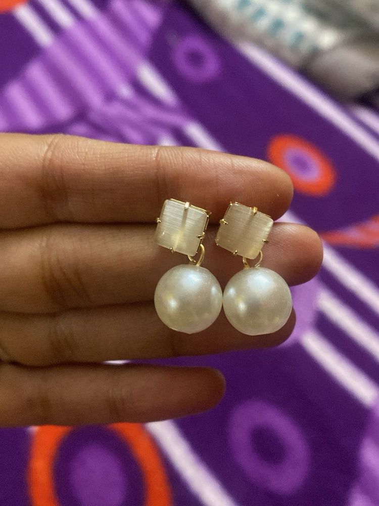 Pearl Drop Earrings