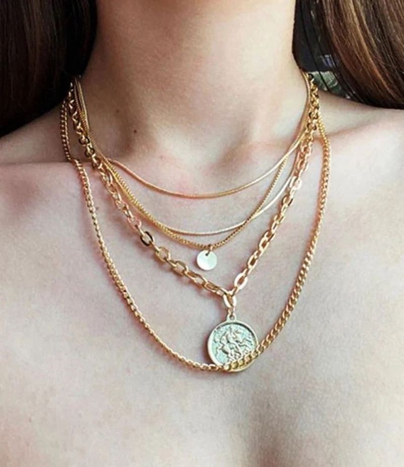 Layered Pretty Necklace( 5 Chains)🎀🎀
