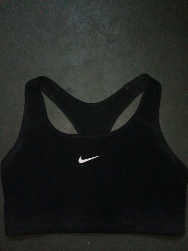 Nike Women&#39;s Polyester W Df Swsh Pls Nonpded Bra