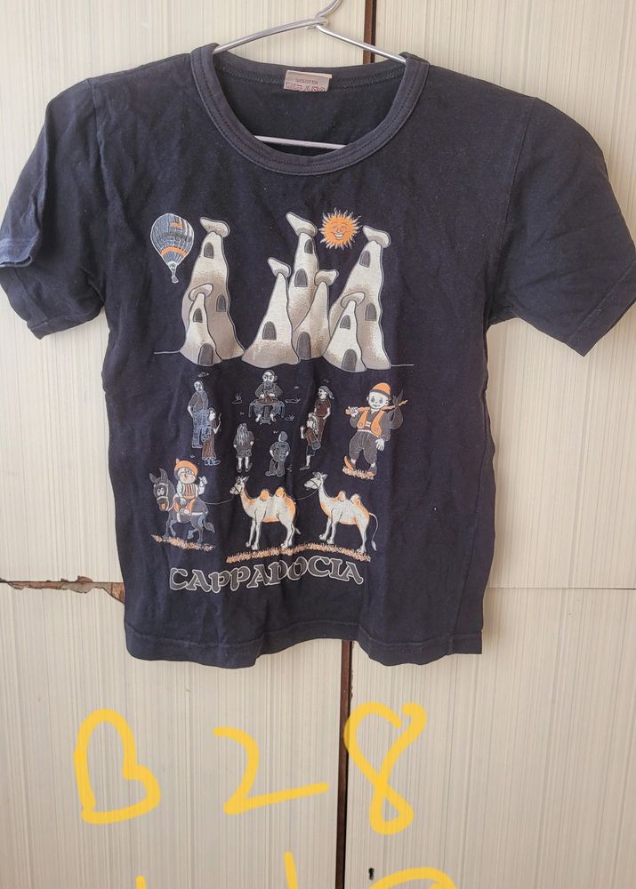 Used Cloth 8_11 Year