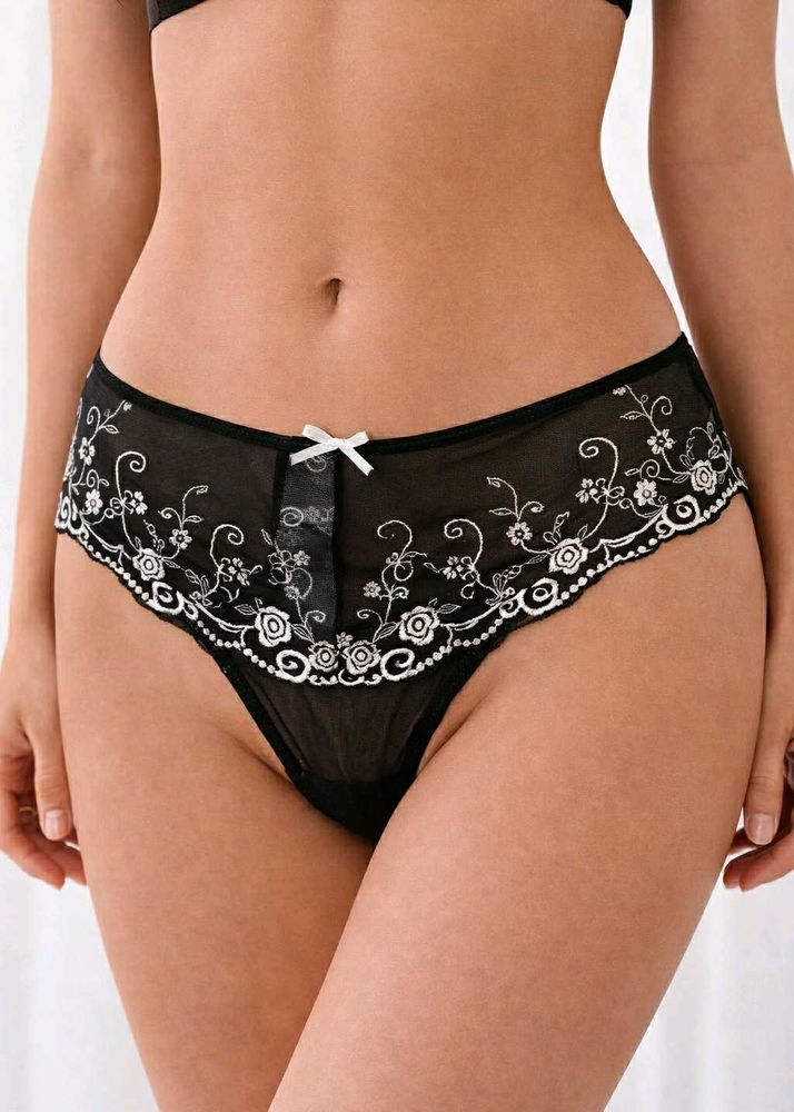 Black Lace Mesh Women’s Panty (Hipster Style)