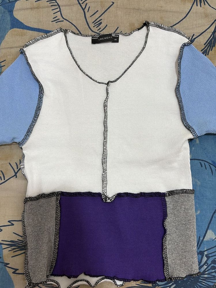 TOP SIZE -XS