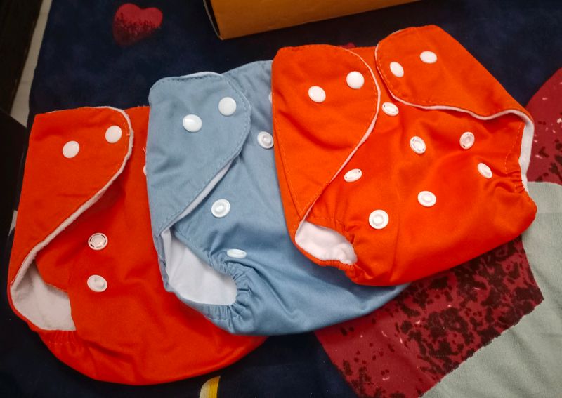 Combo Of Reusable Diapers With Pads