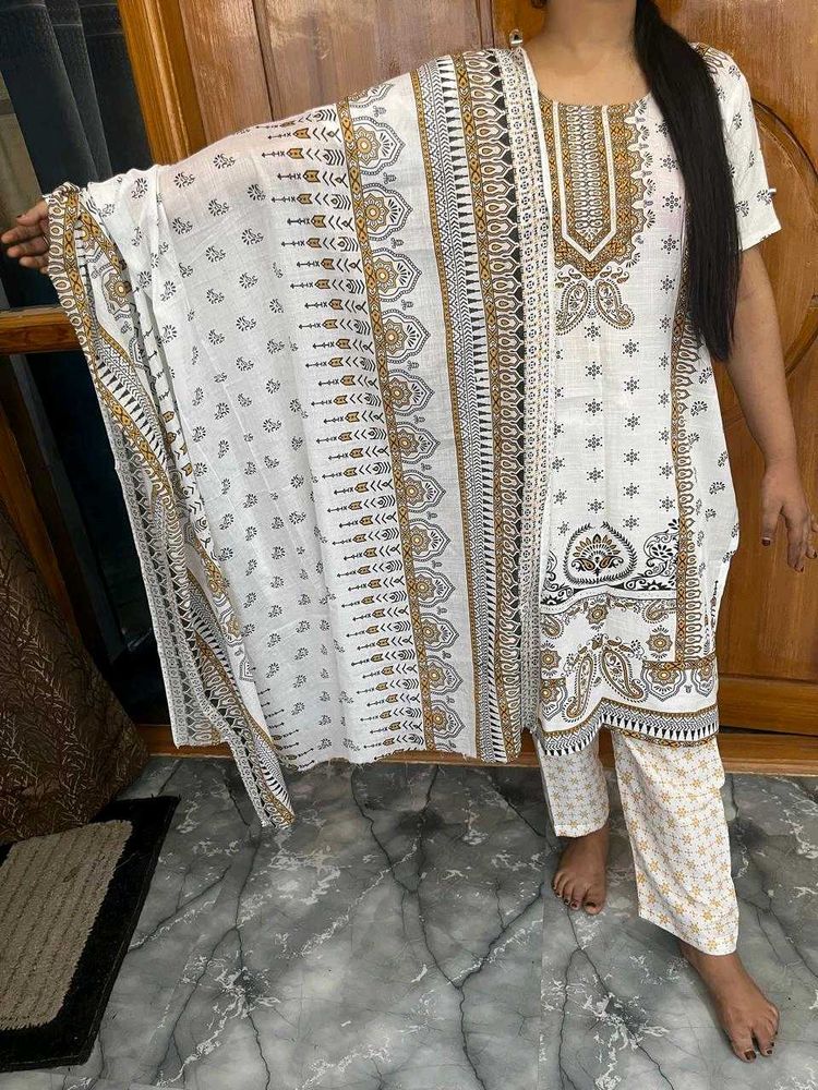 White Printed Salwar Kameez