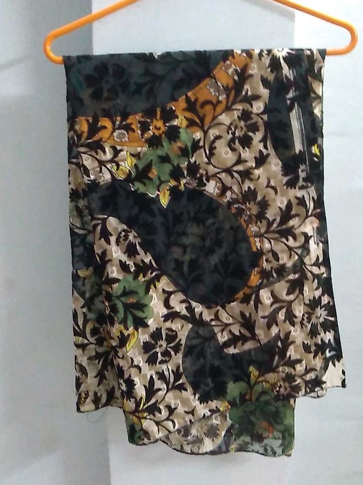 square hijab.