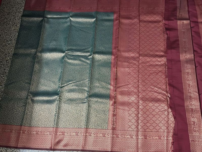 Green n Maroon Elegant Silk Saree