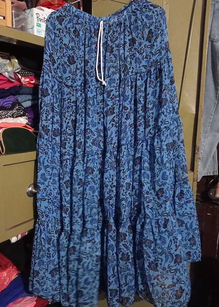 Pintresty Skirt💙(Free Croptop)