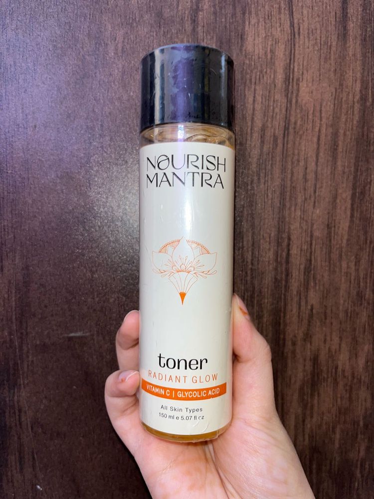 Nourish Mantra Vitamin C Toner