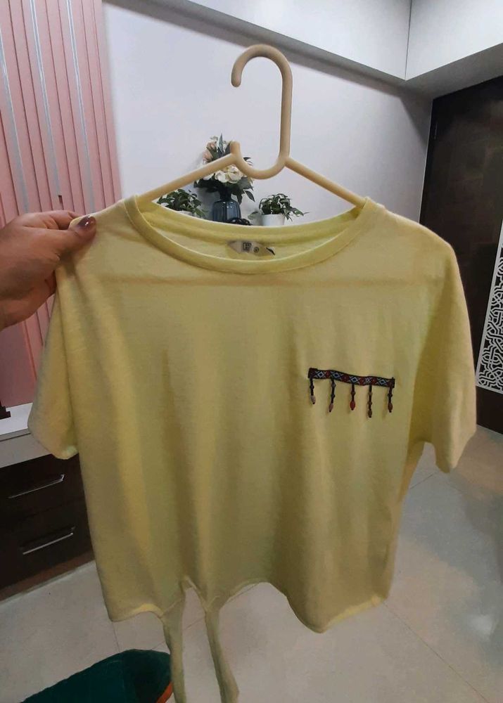 Yellow Graphic Tie-Bottom Tee