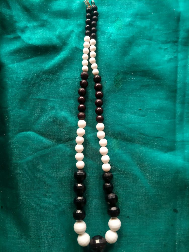 White Black Pearl Necklace
