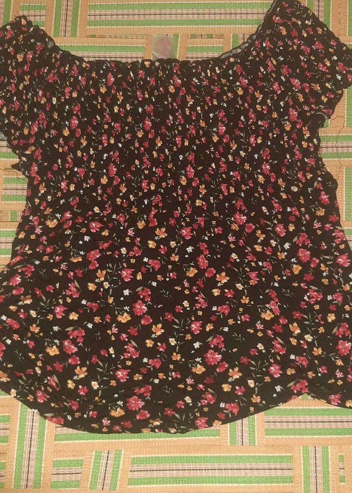 Floral print Top