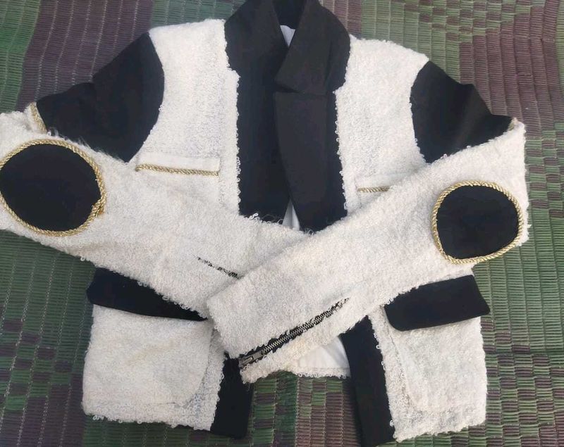 Stylish Textured Jacket( PINTEREST)