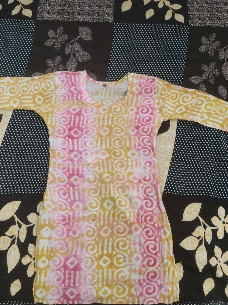 Stylish Pink &amp; Yellow Kurta