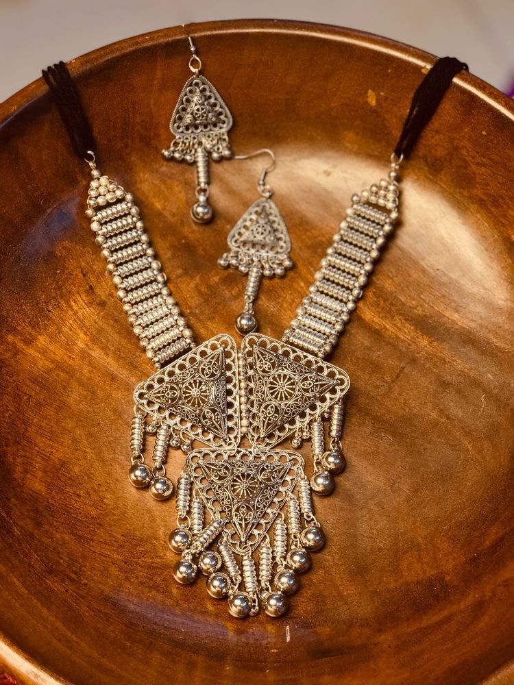 Silver Plated Necklace Set