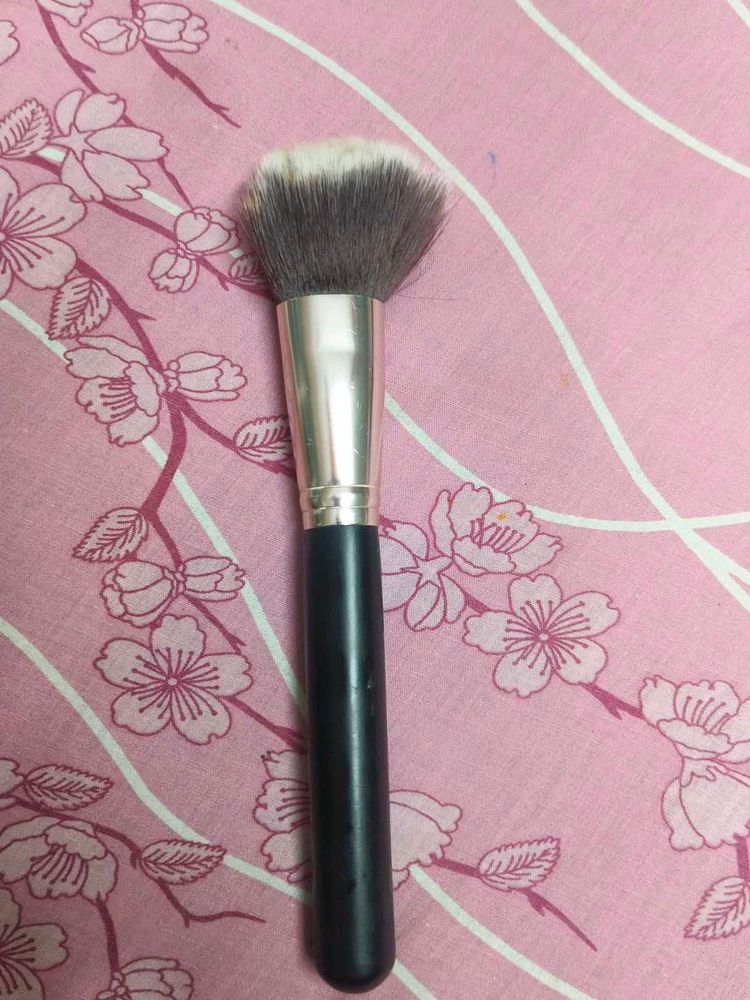 Makeup Brush