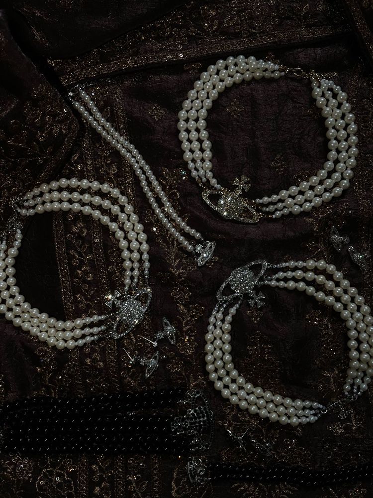 Vivienne Westwood Pearl choker necklace Jewellery
