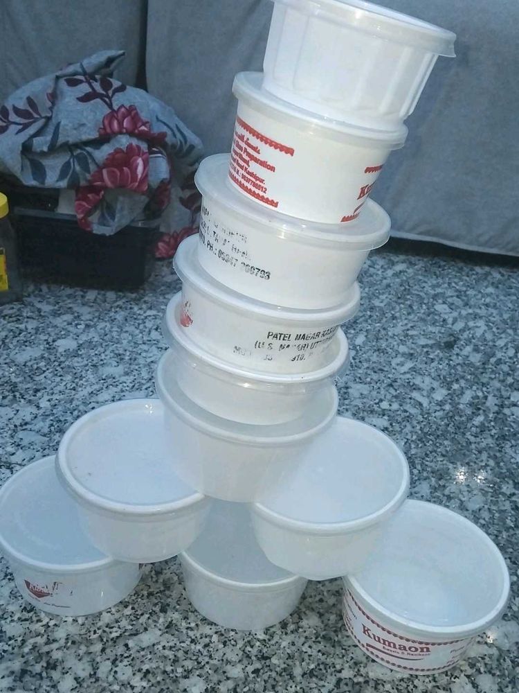 11 Empty Container
