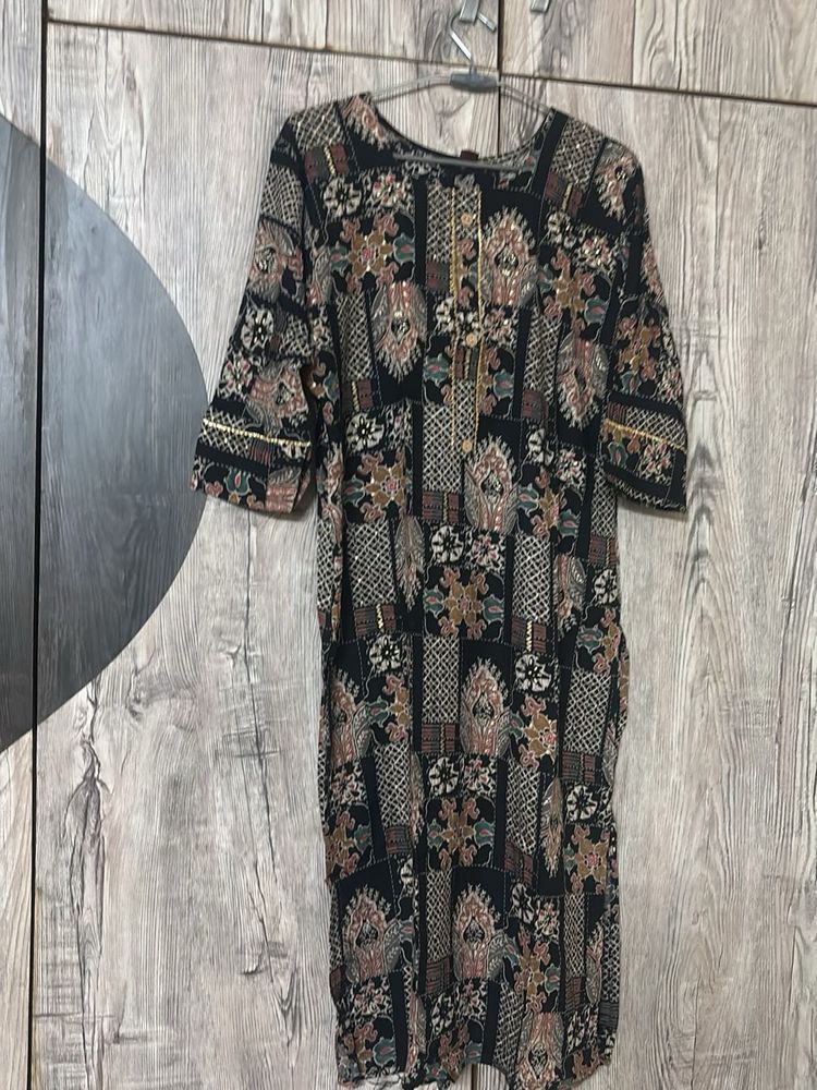 Black Kurti