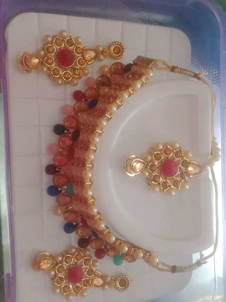 Elegant Necklace and Earring Set