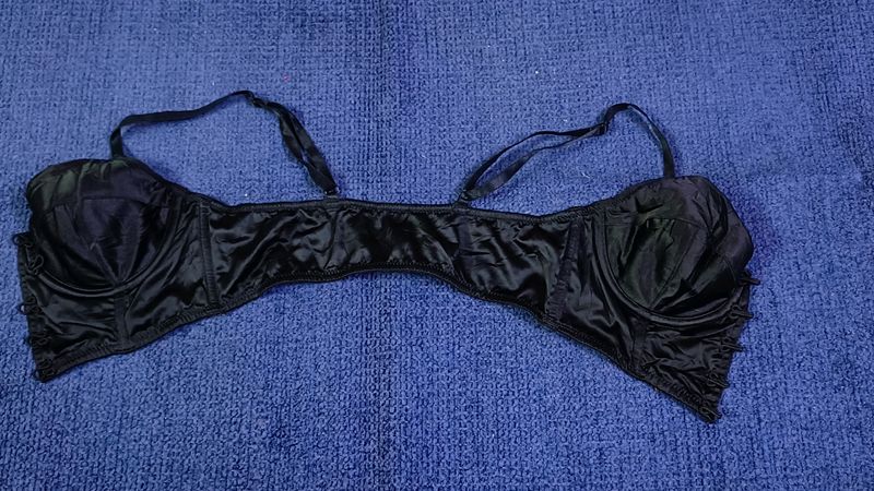 Super sexy bralette!!