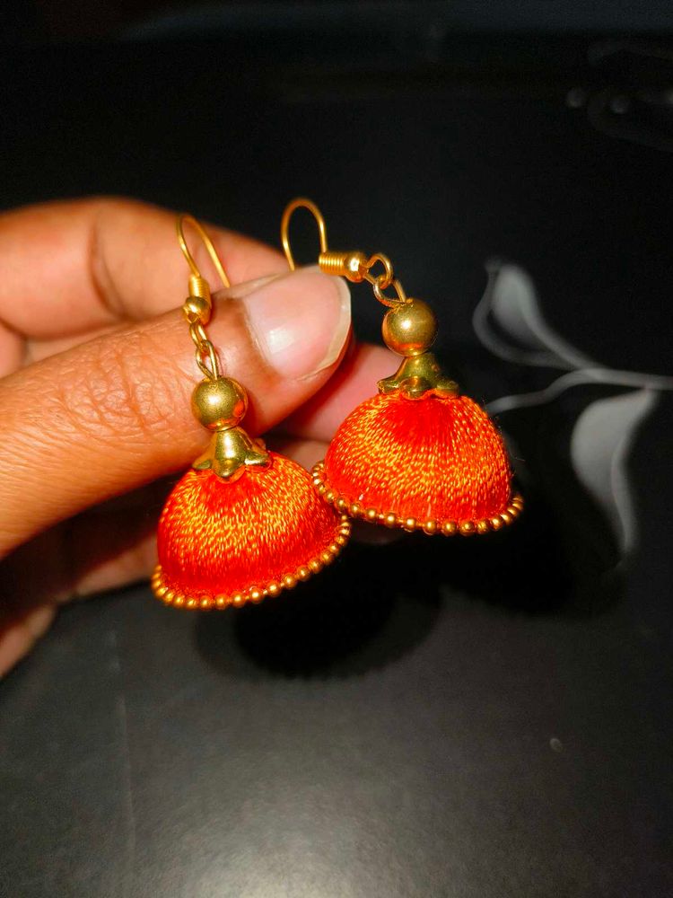 Earings